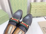 高品質Gucciグッチ クラシック ホースビット カーフスキン ローファー