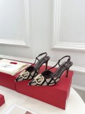 高品質ヴァレンティノ VALENTINO 2023春夏新作 ビッグVダイヤモンドバックルサンダル