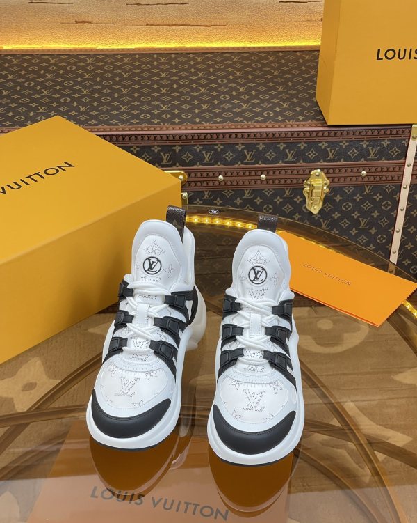 Louis Vuitton ルイヴィトンレディースカジュアルスポーツパパシューズコピー