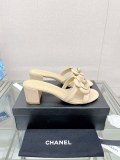 Chanelシャネル激安偽物23Ss 中空カメリアサンダルとスリッパ