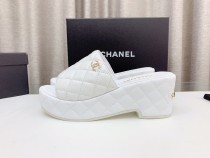超話題!Chanelシャネル23Ss新作厚底スリッパ