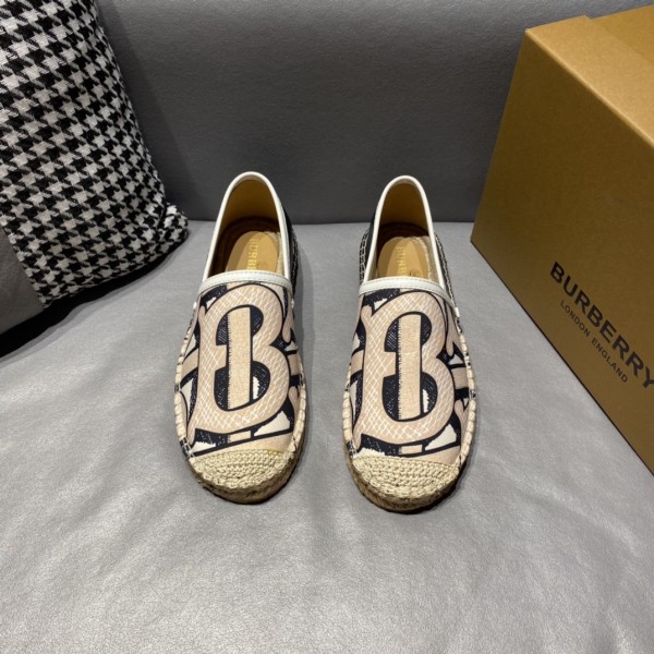 最新Burberryバーバリーメンズ新作スリッポンローファーカジュアルフィッシャーマンシューズ