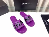 素敵なChanelシャネル23Ss レターバックル フラットスリッパ