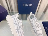 入手困難Dior ディオール2023 新作ロートップ B31 ランナー スニーカー