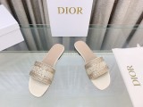 超話題!Dior ディオール2023夏の新作フラットスリッパ