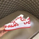 入手困難ルイヴィトン×ナイキのコラボレーションメンズ スニーカー