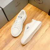 最新Pradaプラダ メンズ スニーカー