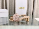 超話題!Dior ディオール2023夏新作厚底ヒールスリッパ