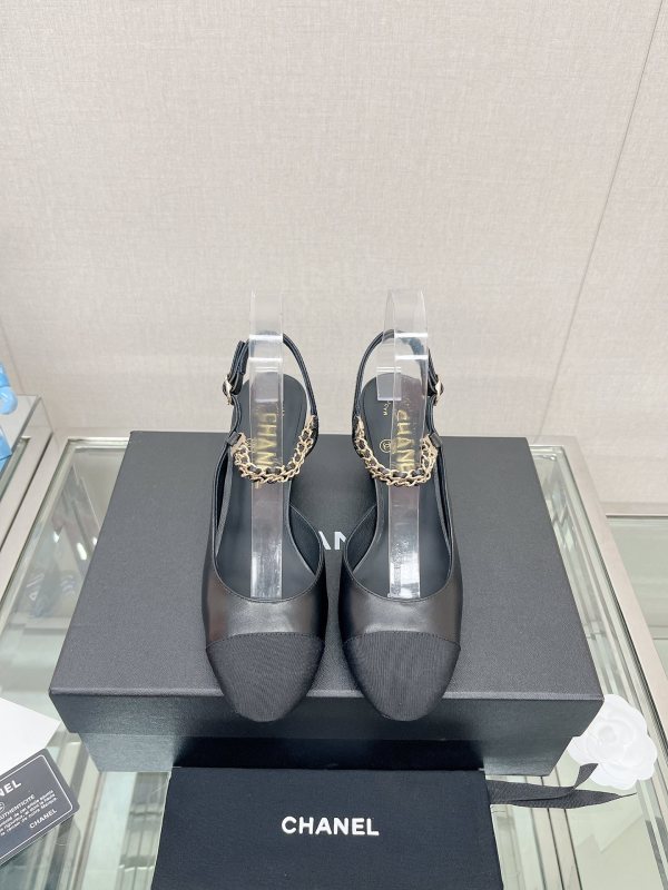高品質Chanelシャネル23Ss チャンキーヒール チェーンバックエアサンダル