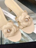 Chanelシャネル激安偽物23Ss 中空カメリアサンダルとスリッパ