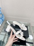 大人気Chanelシャネル23Ss 中空カメリアサンダルとスリッパ