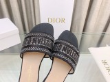 Dior ディオール2023夏の新作フラットスリッパ