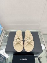 素敵なChanelシャネル23Ss 新作 クロスストラップ ラウンドバックル スリッパ