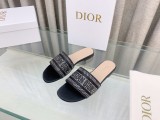 Dior ディオール2023夏の新作フラットスリッパ