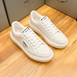最新Pradaプラダ メンズ スニーカー