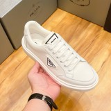 最新Pradaプラダ メンズ スニーカー