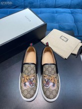Gucciグッチメンズファッション カジュアルスニーカースーパーコピー