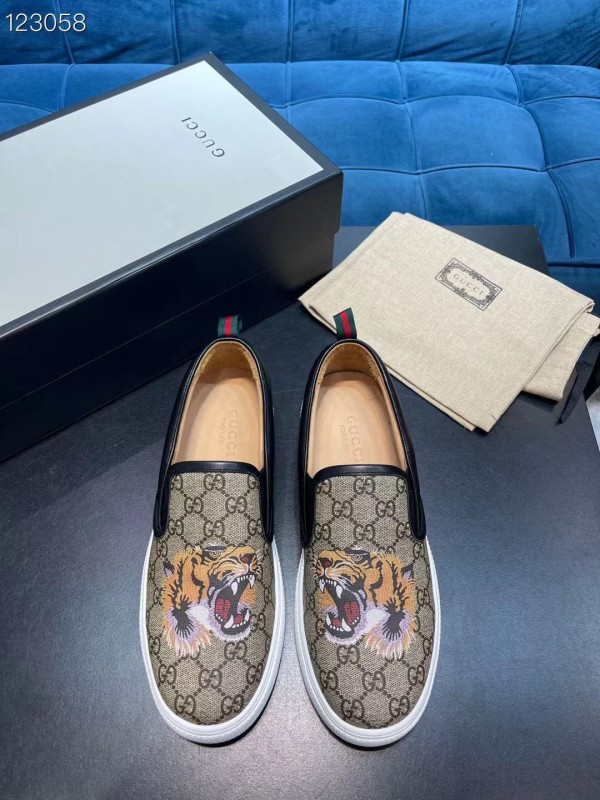 Gucciグッチメンズファッション カジュアルスニーカースーパーコピー