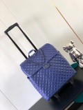 入手困難Chanelシャネルトロリーケース