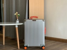 超話題!Rimowaリモワトロリーケース
