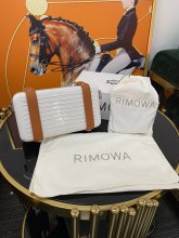 大人気Rimowaリモワメッセンジャーバッグ