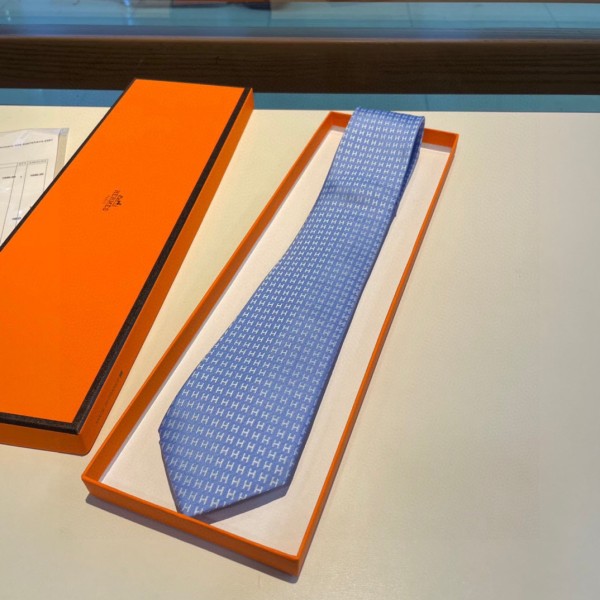 超話題!Hermes エルメスメンズの新しいネクタイ