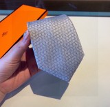 超話題!Hermes エルメスメンズの新しいネクタイ