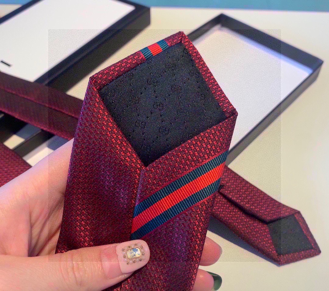 Gucciグッチ偽物メンズネクタイ|スーパーコピー