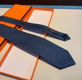 素敵なHermes エルメスメンズの新しいネクタイ
