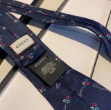 ★超人気Gucciグッチメンズネクタイ