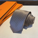 素敵なHermes エルメスメンズの新しいネクタイ
