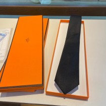 Hermes エルメスメンズの新しいネクタイスーパーコピー