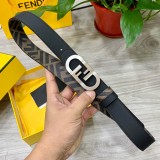 大人気Fendiフェンディベルト