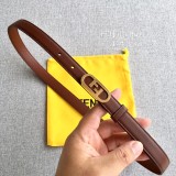 入手困難Fendiフェンディレディースベルト