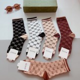 大人気Gucci グッチ 靴下って