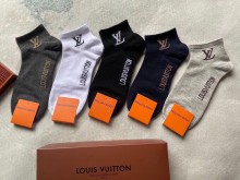 超話題!Louis Vuitton ルイヴィトンメンズ靴下って