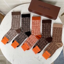 超話題!Louis Vuitton ルイヴィトンレディース靴下って