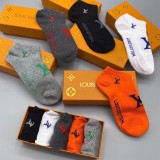 ★超人気Louis Vuitton ルイヴィトン靴下って