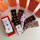入手困難Louis Vuitton ルイヴィトン靴下って