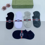 入手困難Gucci グッチ靴下って