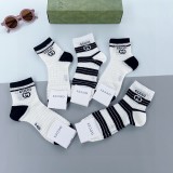 大人気Gucci グッチ靴下って