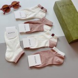 Gucci グッチ 靴下ってスーパーコピー