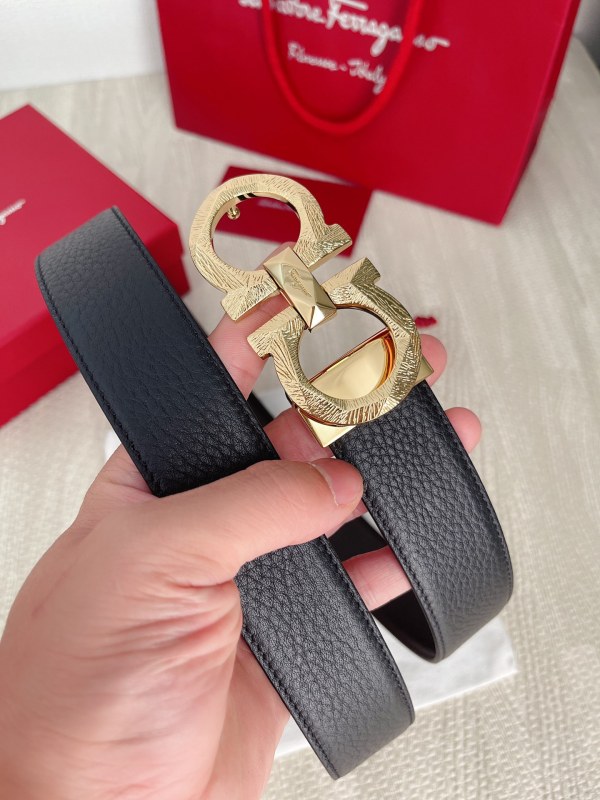 大人気Ferragamoフェラガモメンズ ベルト
