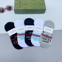 最新Gucci グッチ靴下って