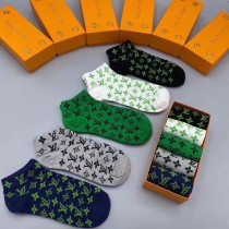 最新Louis Vuitton ルイヴィトン靴下って
