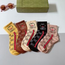 大人気Gucci グッチ靴下って