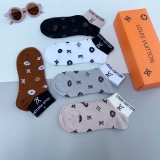 大人気Louis Vuitton ルイヴィトン靴下って