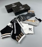 超話題!Louis Vuitton ルイヴィトン靴下って