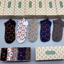 最新Gucci グッチ靴下って