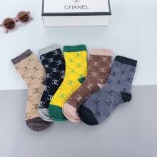 素敵なChanelシャネル靴下って